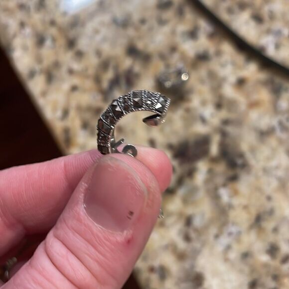 Vintage 925 rhinestone clip ons - Picture 9 of 9